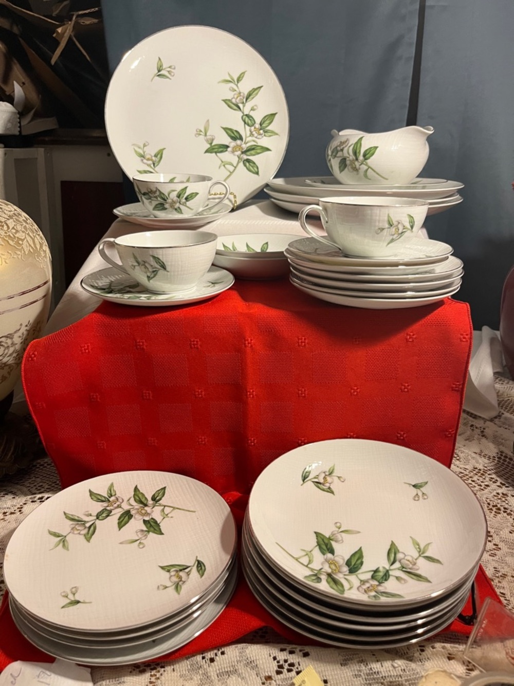 Porcelain Floral Dinnerware Set - White with Green Leaf Motif